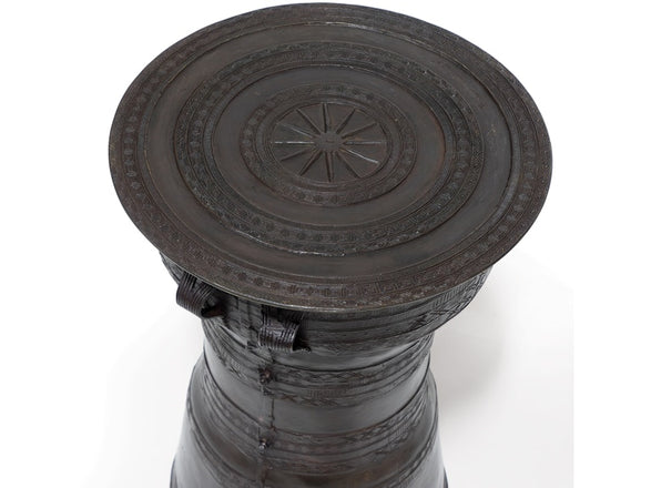 Rain Drum Spot Table